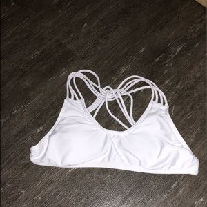 Stringy bikini top